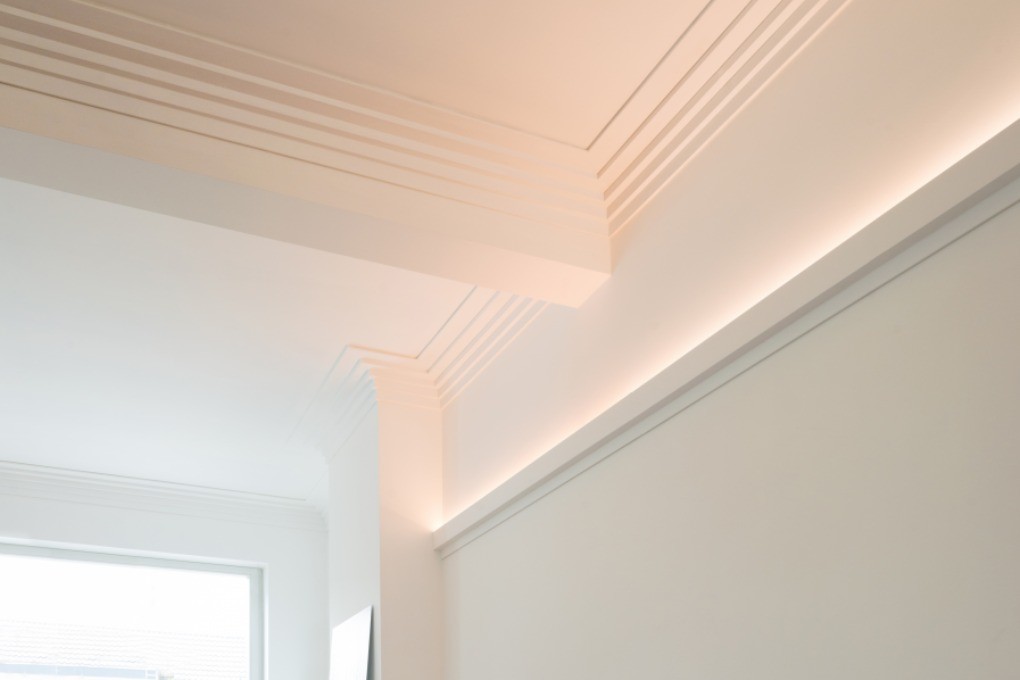 Карниз с подсветкой Orac Decor C383 L3 Linear Led Lighting