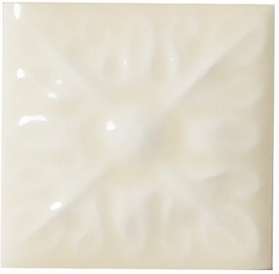 Декоративные элементы ADEX STUDIO Вставка Relieve Flor № 2 Almond 3x3 см ADST4106